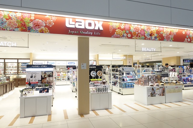 LAOX NewChitoseAirport Terminal Shop